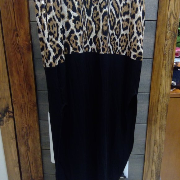 Leopard Color block v neck maxi dress USA CY Fashion see measurements - Picture 16 of 16